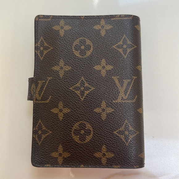 Louis Vuitton Monogram Wallet Agenda PM Size - Picture 2 of 8